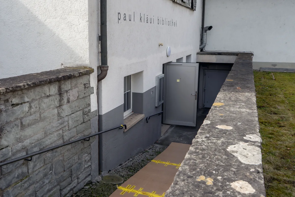 Paul Kläui Bibliothek Uster  zieht um in die Käserei Roth.